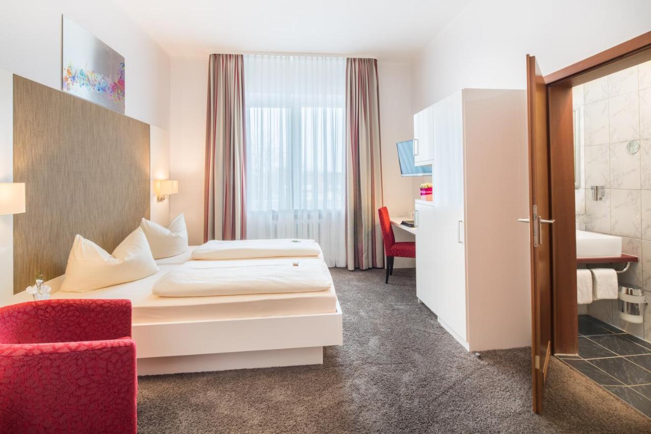 Hotel Monopol Гельзенкірхен Екстер'єр фото